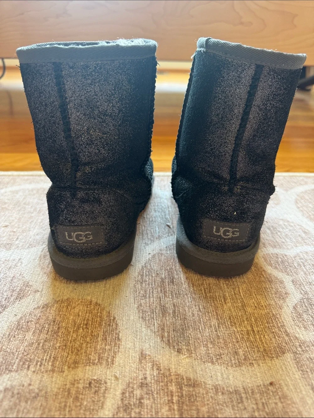UGG Black Shimmer short boot size 3